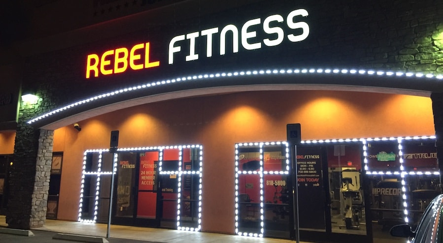 rebel fitness gym personal trainer